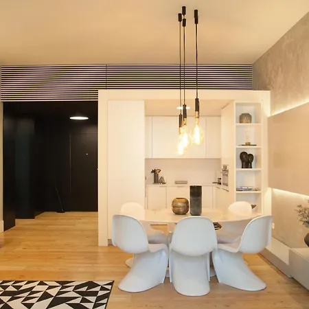 Daire Flh Augusta's Arch Sophisticated Flat *